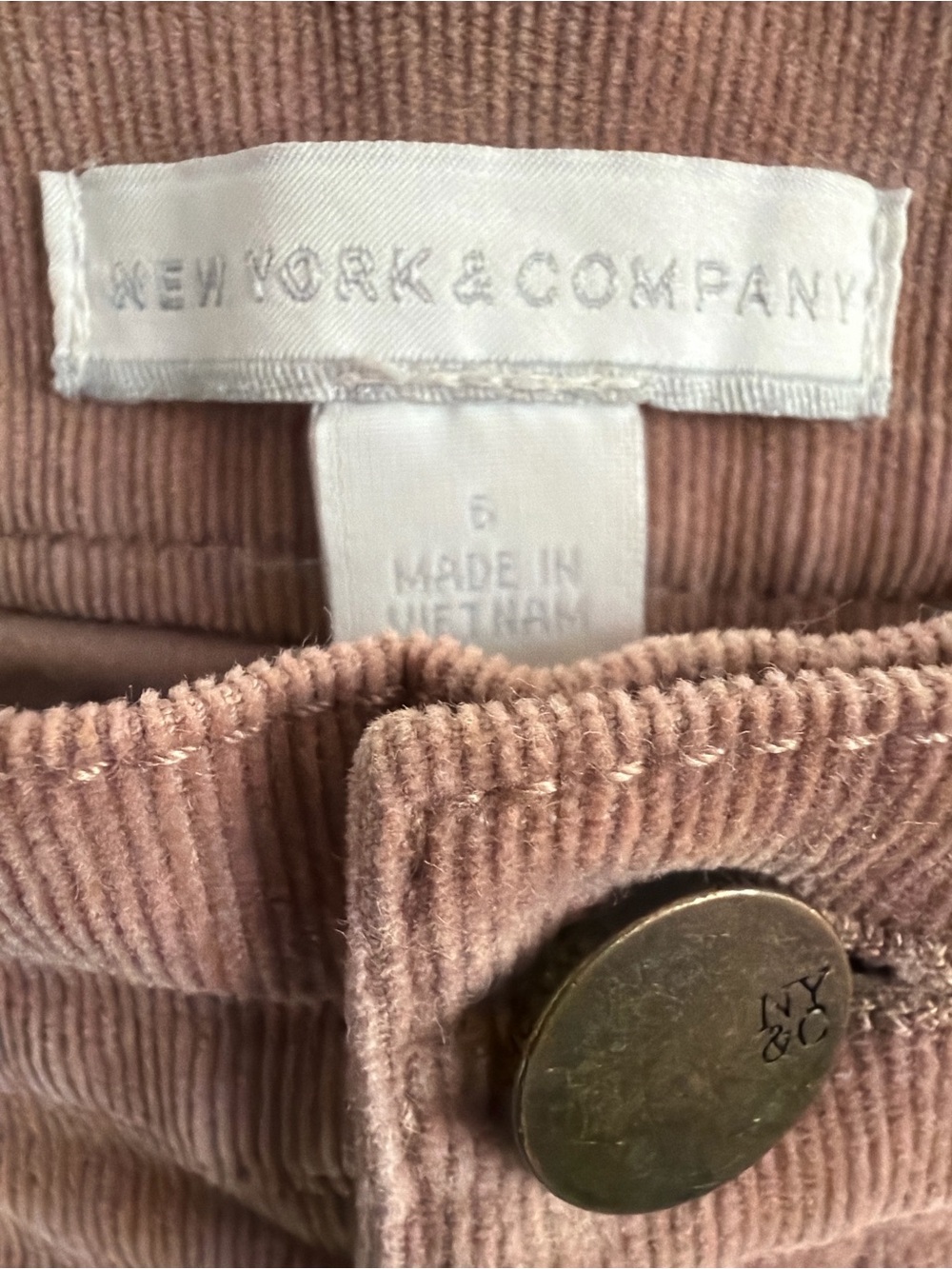 New York & Company Tan Stretch Corduroy Skinny Pants Size 6 - Picture 4 of 8